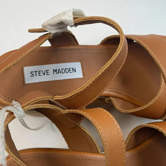 Steve Madden Platform Heel Wooden Studded New - Picture 5 of 10